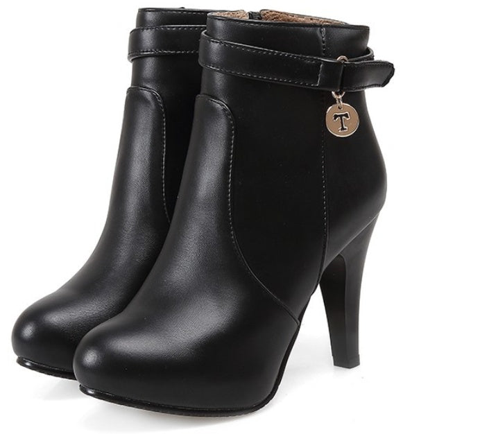 Elevated Edge Martin Boots – Thick Heel Edition