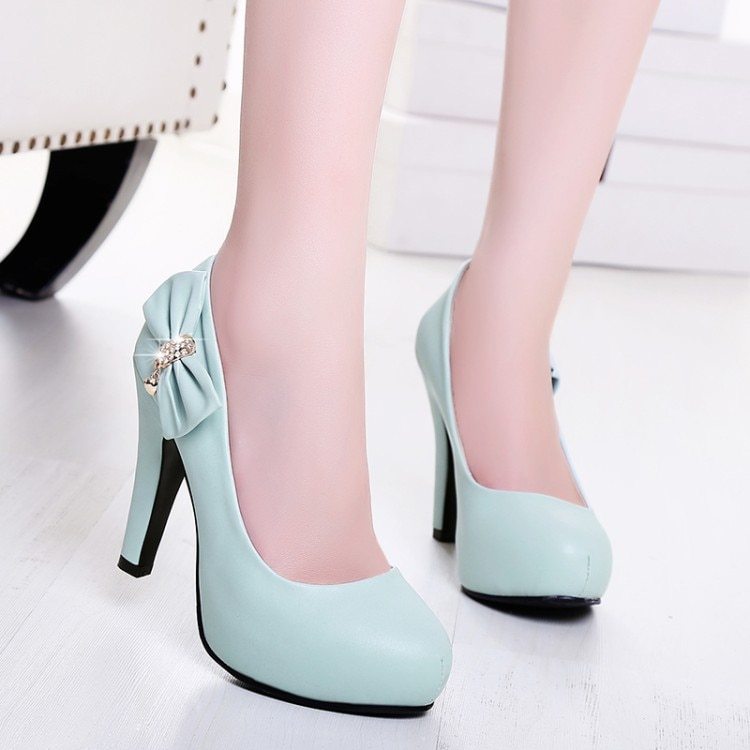 BellaCurve Bow High Heels