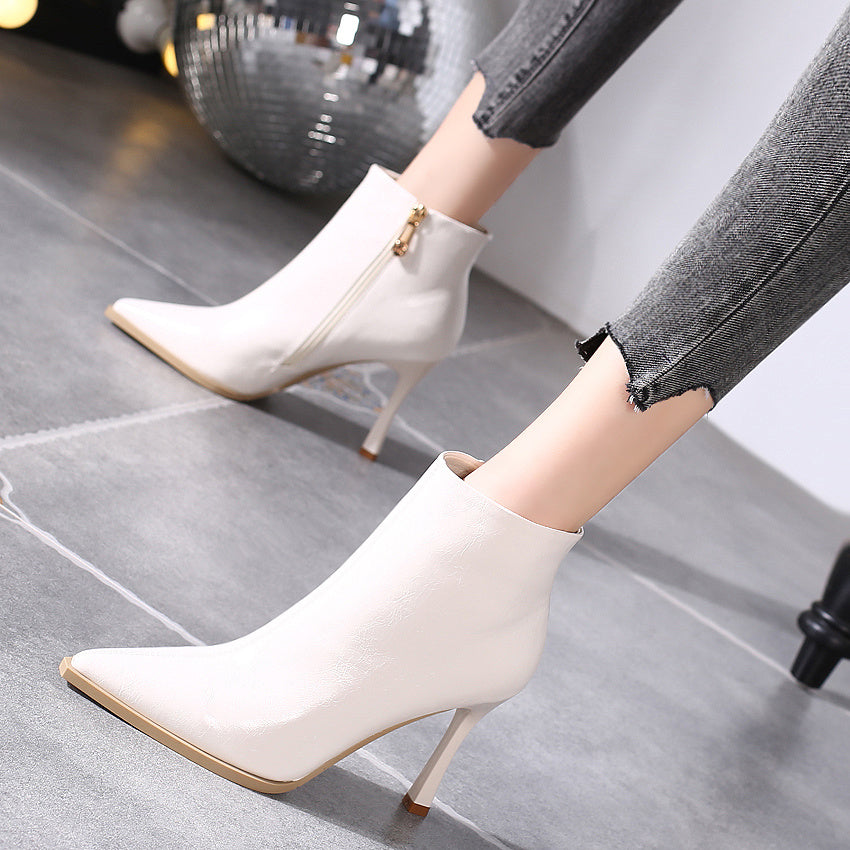 Luna Pointed-Toe Zipper Boots – Sleek & Seasonal Chic