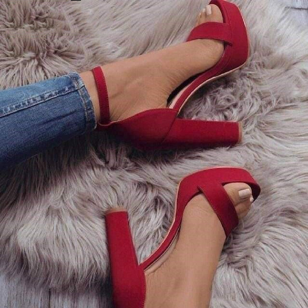 Sunset Stride Chunky Heel Sandals – Summer Comfort, Elevated
